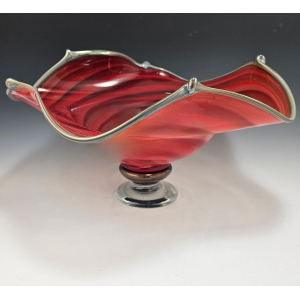 Rosetree Regal Bowl, Red and Gold